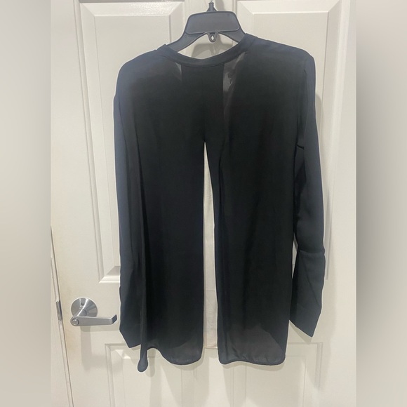 Vince 100% Silk Top Size S - Picture 3 of 6